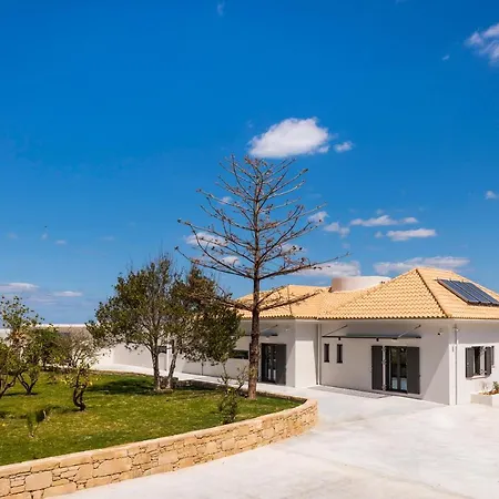 Villa Pirgos Luxury