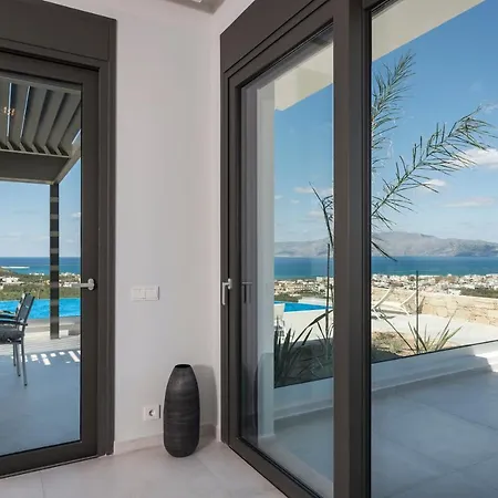 Villa Pirgos Luxury *